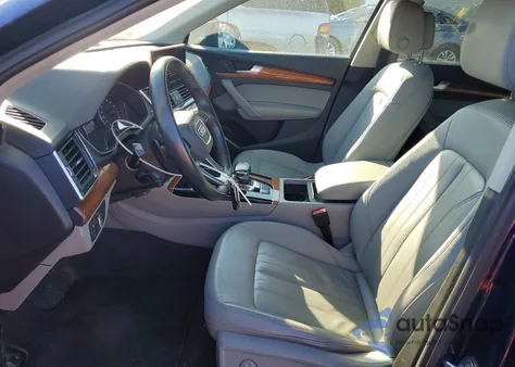 2022 Audi Q5 Premium 45 z USA, uszkodzony, nr VIN WA1GAAFY6N2030592